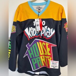 KID 'N' PLAY HOUSE PARTY Headgear Classics Yellow Hockey Jersey 🆕